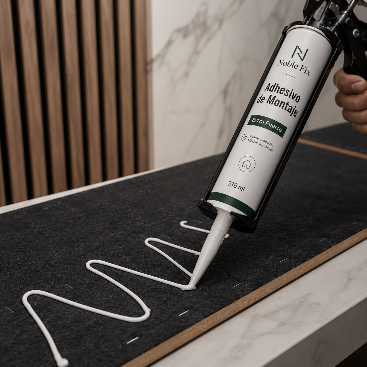 Adhesivo de Montaje para Paneles Decorativos 310 ml